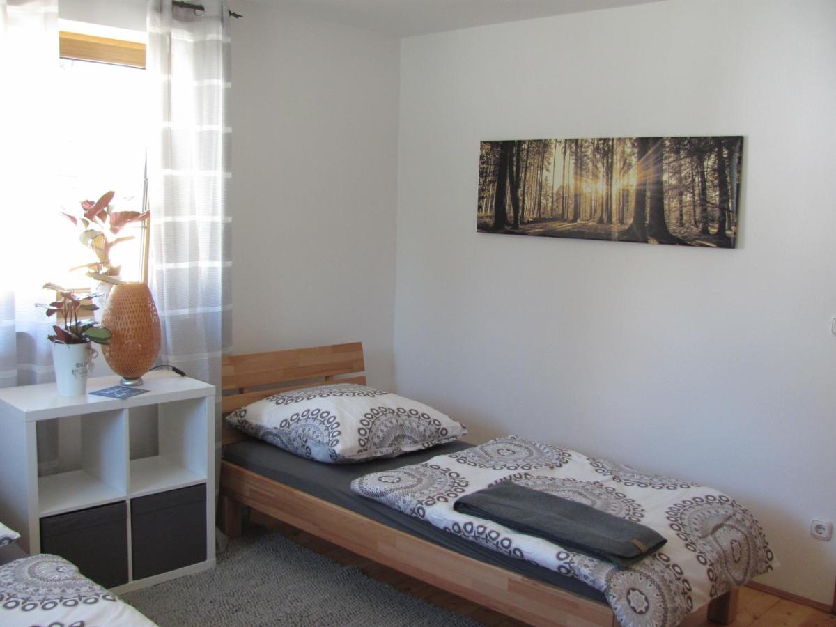 #7 Ferienhaus Mit Schlossblick Trunkelsberg Fuer Max 6 Personen,Kueche Komplett Eingerichtet, 2 Baeder 3 Schlafzimmer Top-Ausstattung Exterior photo